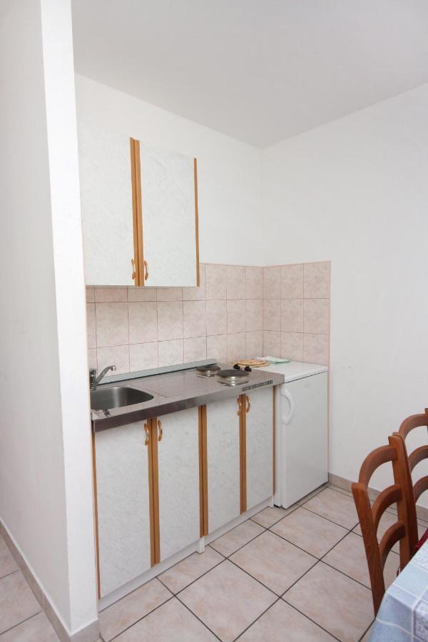 Apartments With A Parking Space Jezera, Murter - 5107 외부 사진