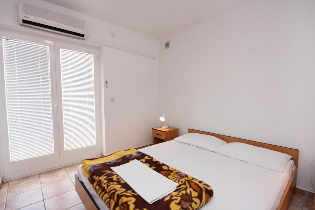 Apartments With A Parking Space Jezera, Murter - 5107 외부 사진